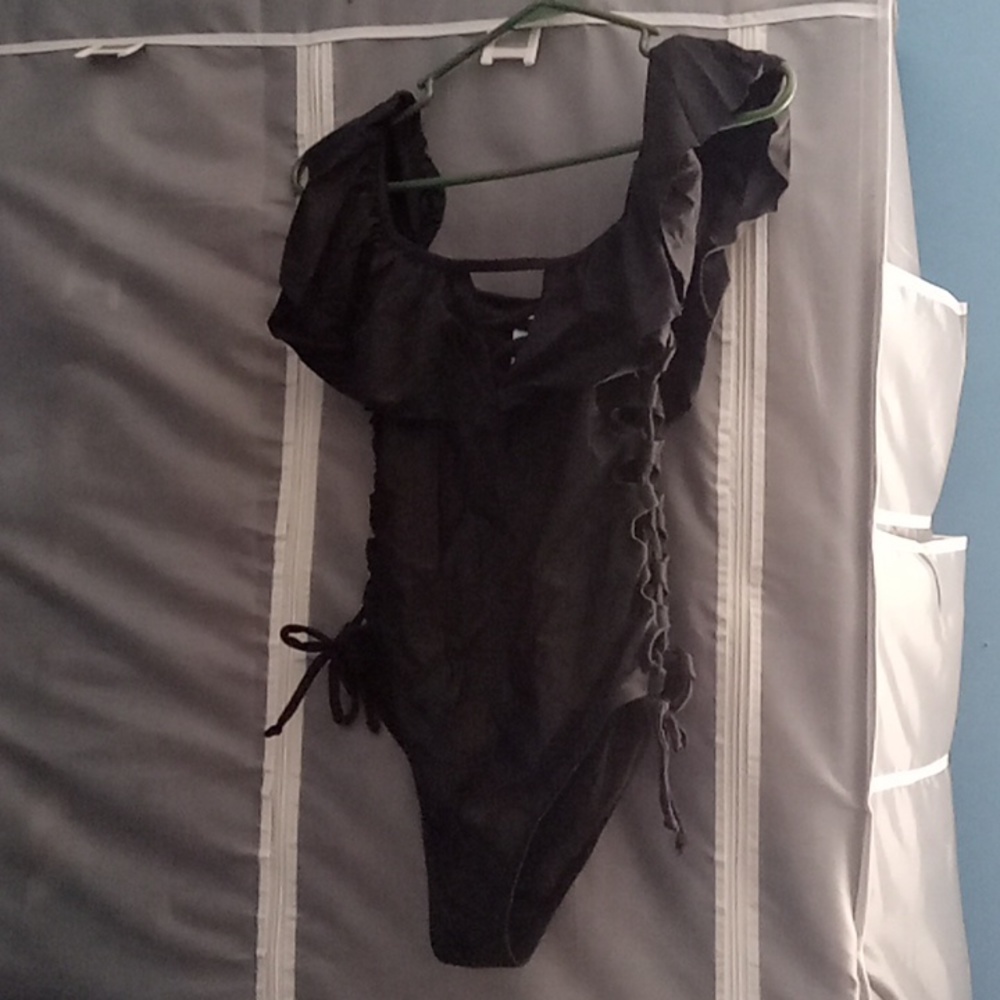 Bathing suit